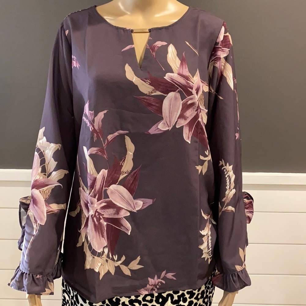 Diane Gilman top size L